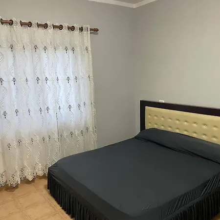 Homes Point Golem (Tirana)